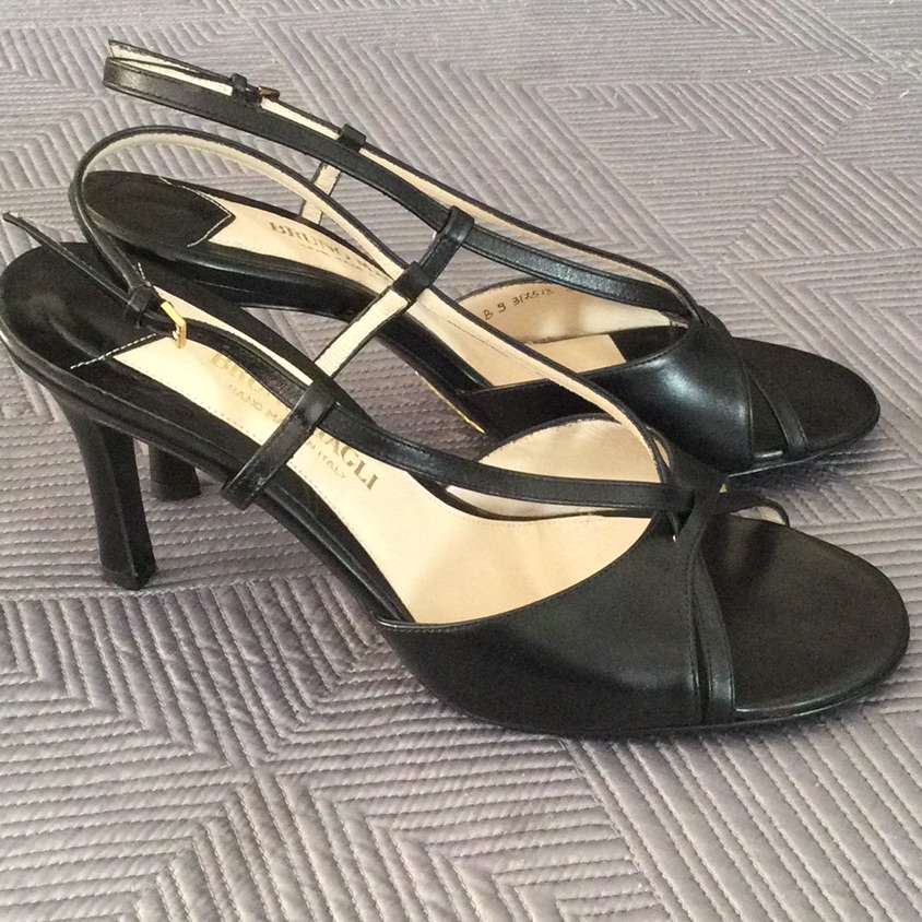 Bruno Magli Size 9 Black Leather Heels For Women